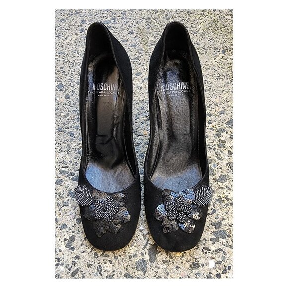 MOSCHINO Cheap And Chic Black Embellished Suede Pumps Heels - Picture 2 of 10